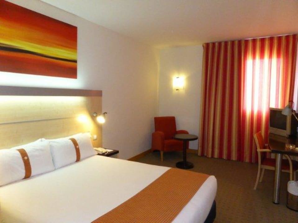 Widok pokoju Hotel Holiday Inn Express Molins De Rei