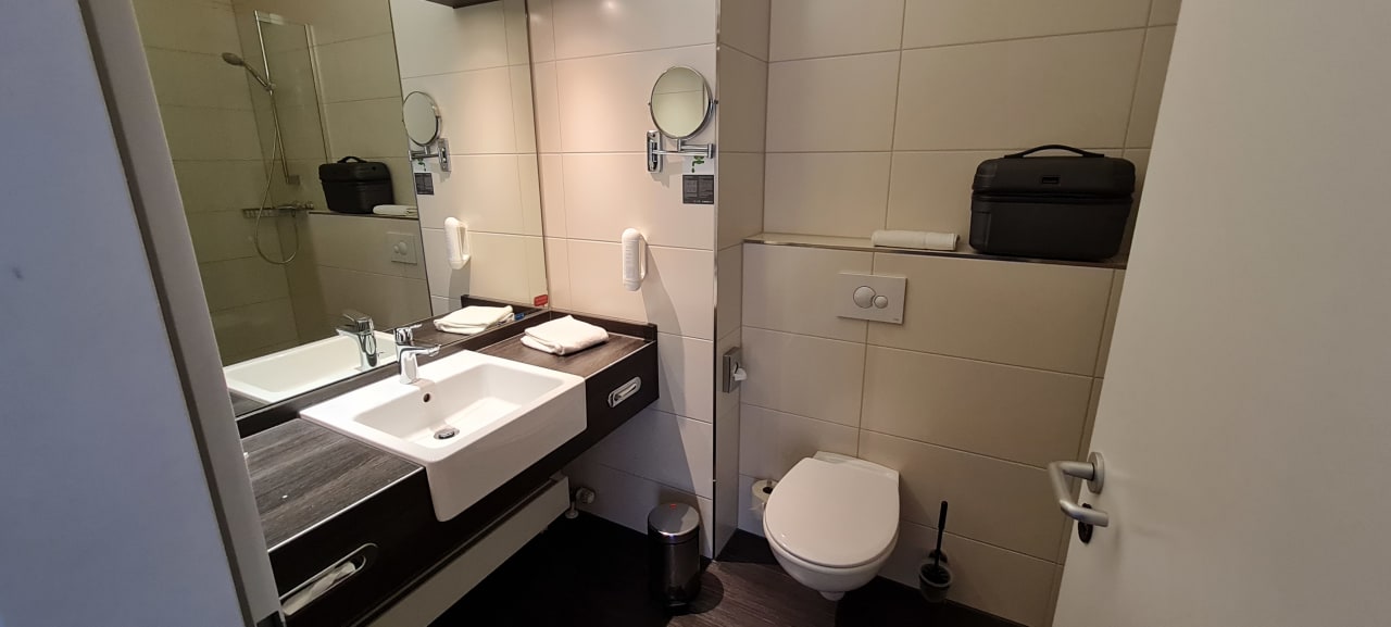 Zimmer H+ Hotel Köln Hürth