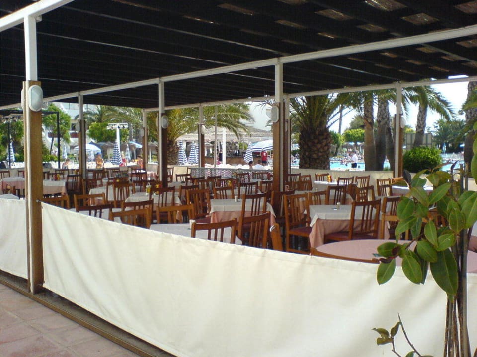Außenrestaurant Grand Palladium White Island Resort & Spa