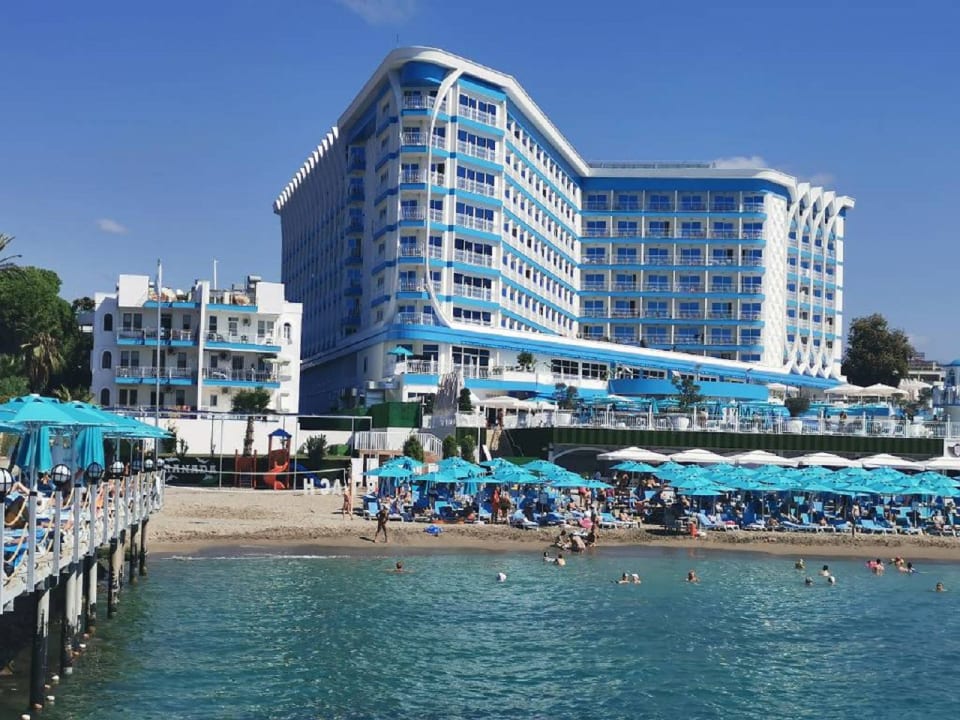 Außenansicht Granada Luxury Beach