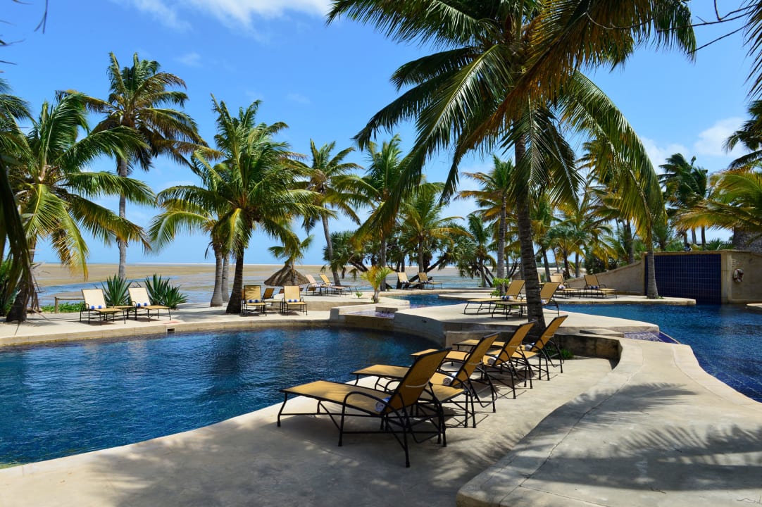 Pool Pestana Bazaruto Lodge