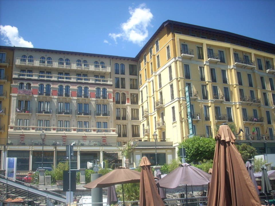 Vom Pool zum Hotel Hotel Britannia Excelsior