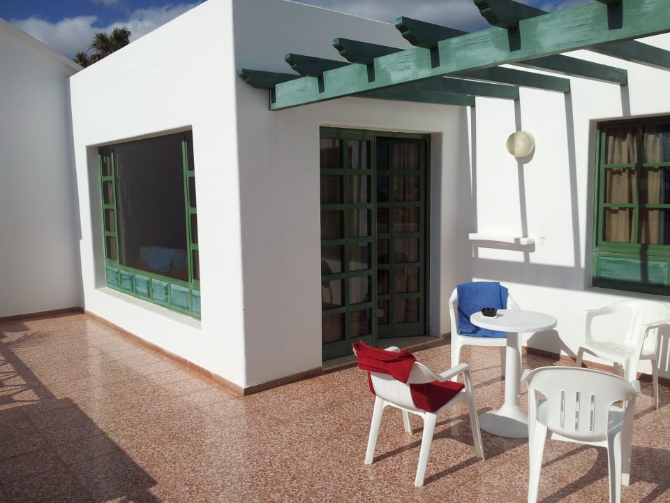 Große Terrasse Relaxia Olivina