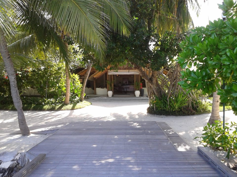 Eingang Kuramathi Maldives