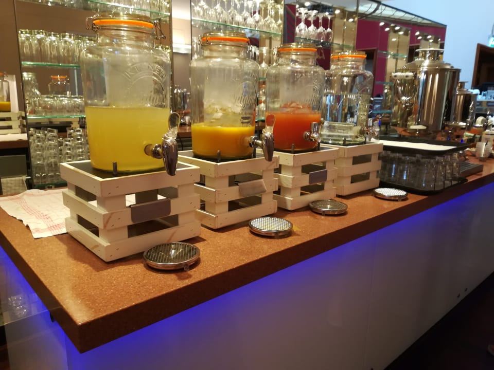 Frühstück Baseler Hof