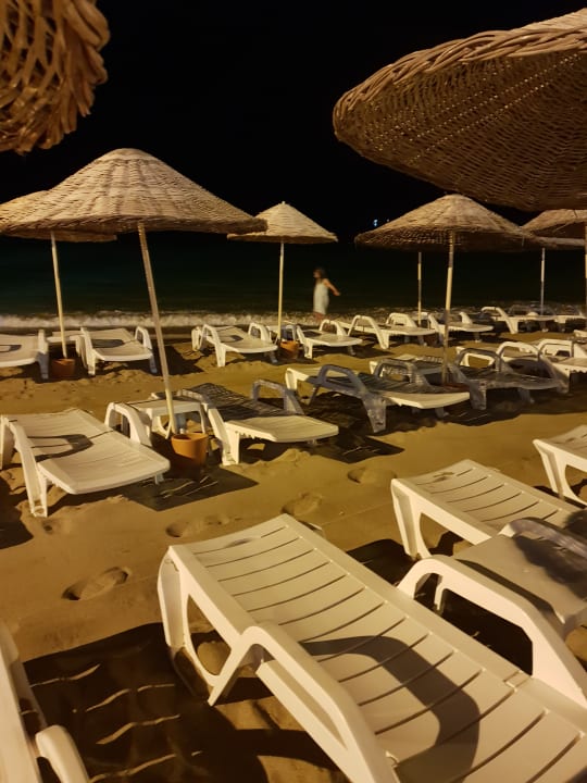 Strand Salamis Bay Conti Resort Hotel & Casino