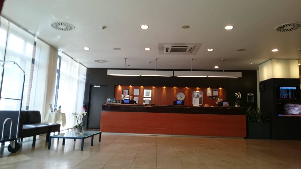 An der Rezeption war das Hotel top! Hotel NH Hamburg Altona