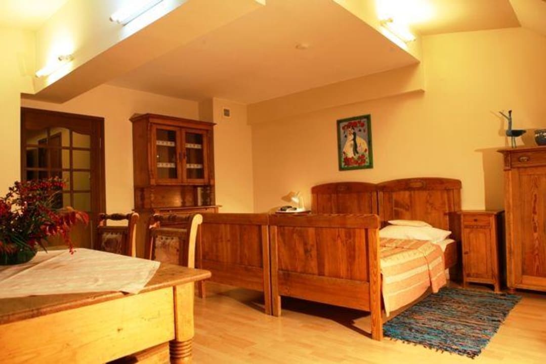 Room Polska Akademia Nauk Dom Pracy Twórczej w Wierzbie