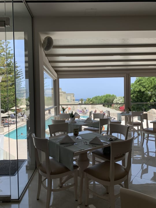 Gastro Vantaris Luxury Beach Resort