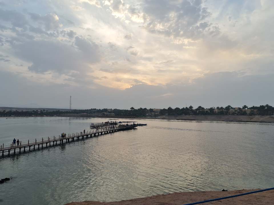Strand Jaz Dar EL Madina