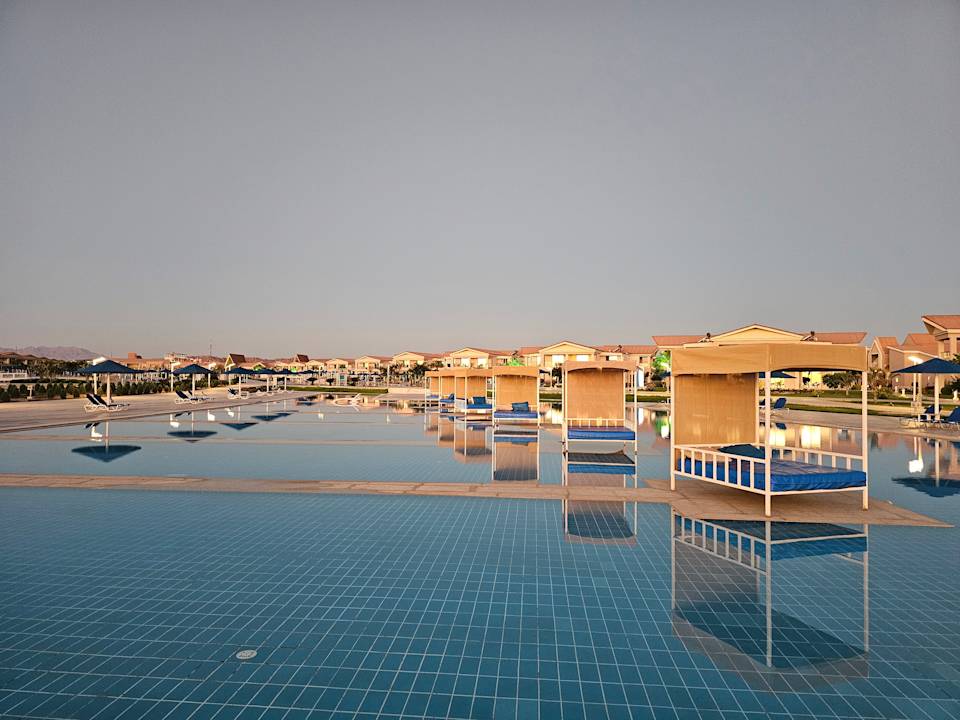 Pool Pickalbatros Sea World Resort - Marsa Alam