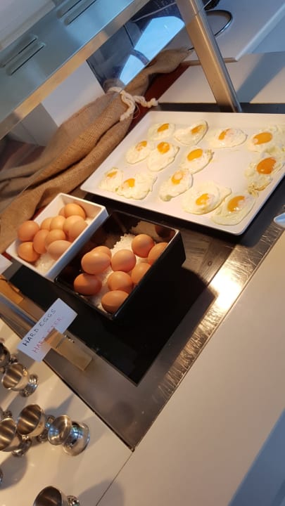 Gastro Sentido More Meni Residence & Suites