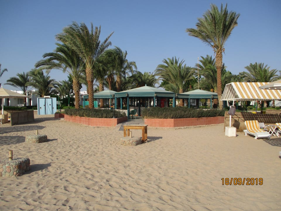 Strand Menaville Safaga