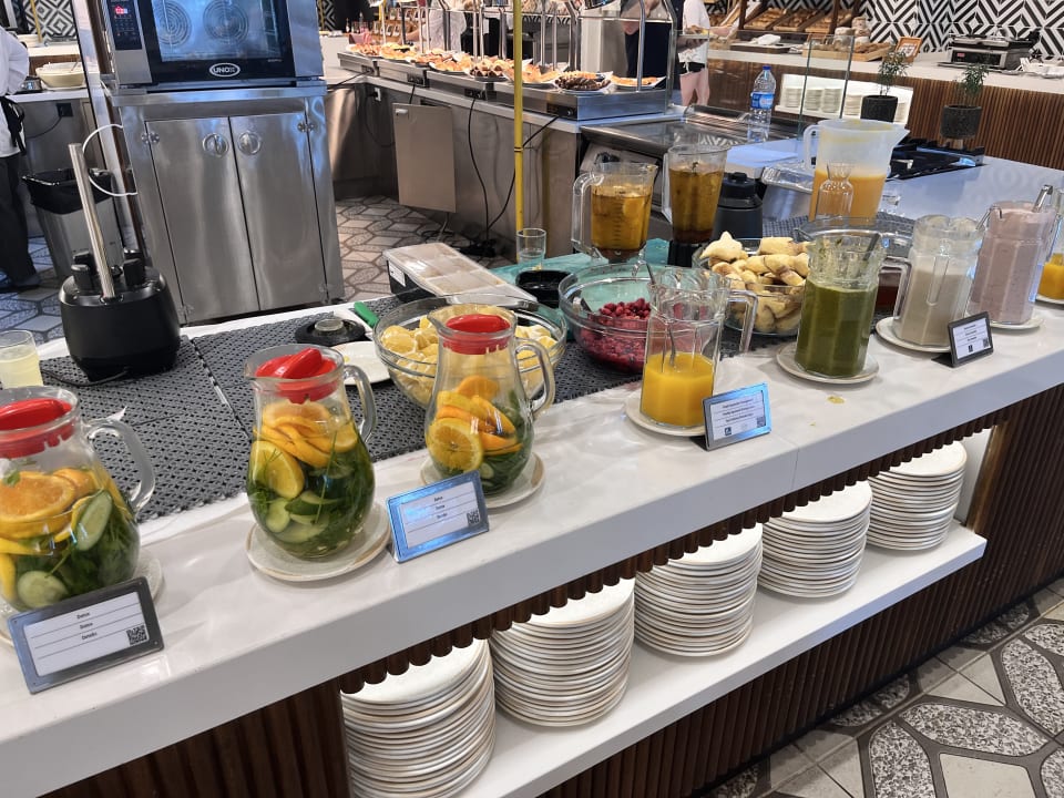 Gastro Jacaranda Luxury Resort