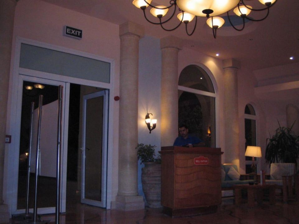 Innenbereich Rezeption altes Gebäude Hotel Three Corners Ocean View prestige - Adults only