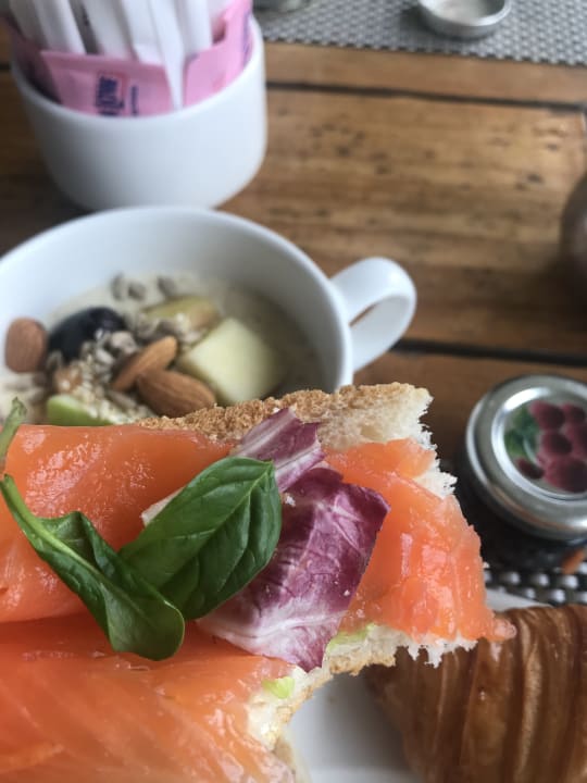 Gastro Crowne Plaza Hotel Yas Island