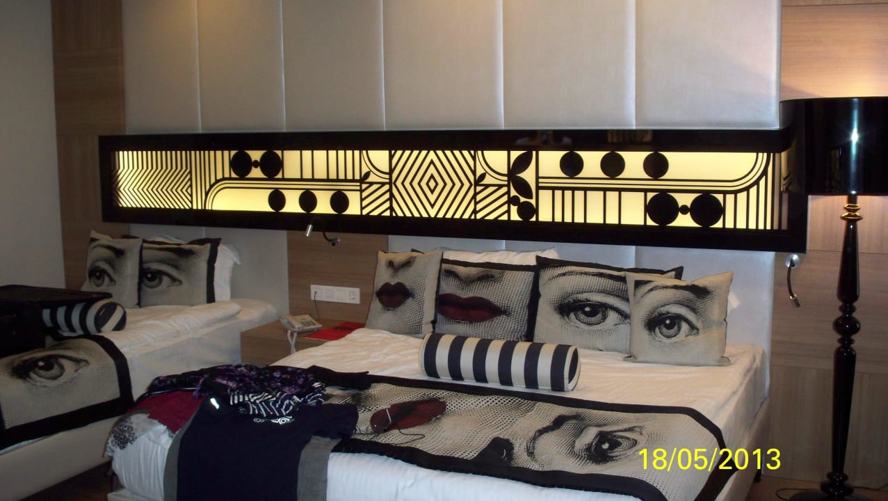 Zimmer ist wirklich Gross Hotel Delphin Imperial