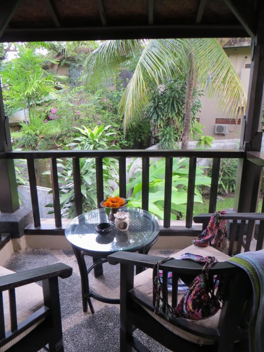 Balkon vom Cottage Segara Village Hotel