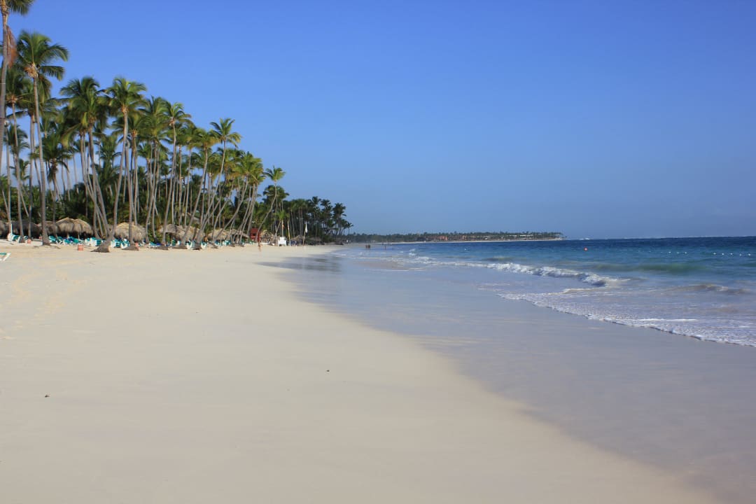 Weitläufig sauberer Strand Grand Palladium Punta Cana Resort & Spa