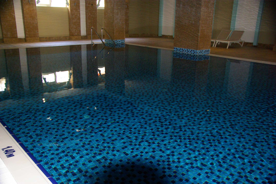 Sport & Freizeit Well Palace Side