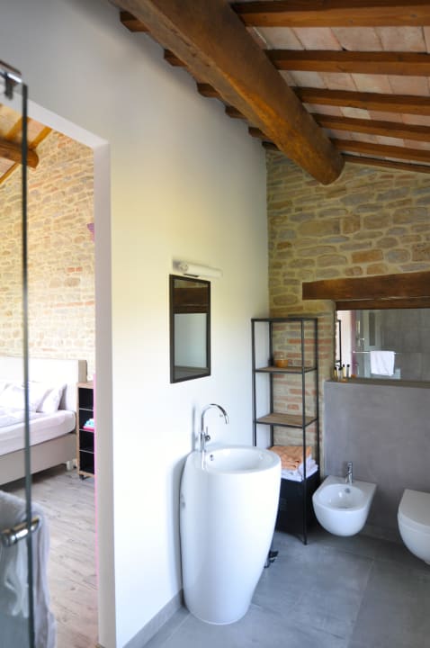Offenes Bad im Zimmer TORRE Corte Campioli