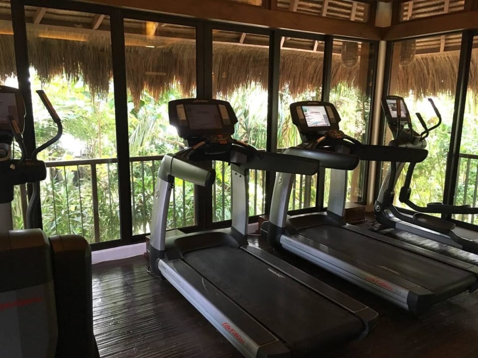 Gym El Nido Resort Pangulasian Island