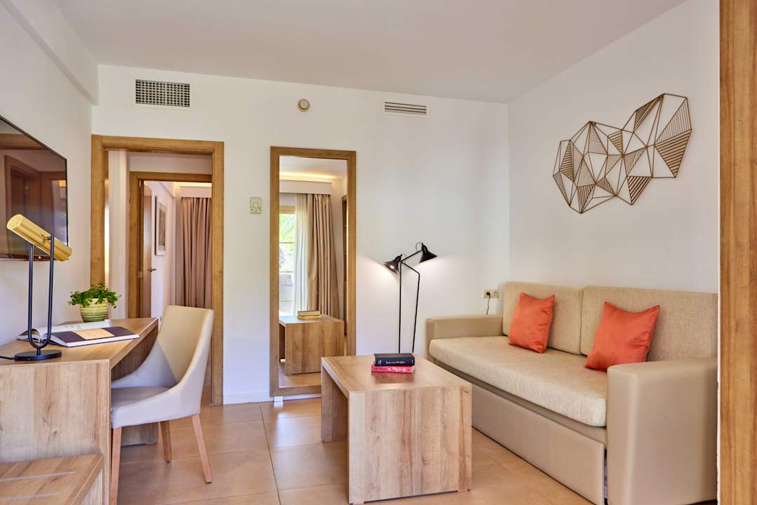 Zimmer Zafiro Cala Mesquida