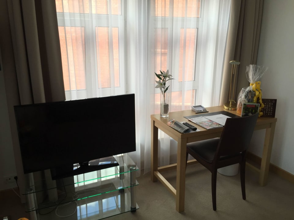 Zimmer mit Fernseher Hotelpark Stadtbrauerei Arnstadt
