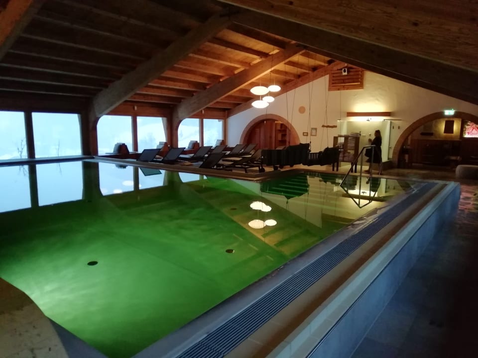 Pool Berghotel Rehlegg