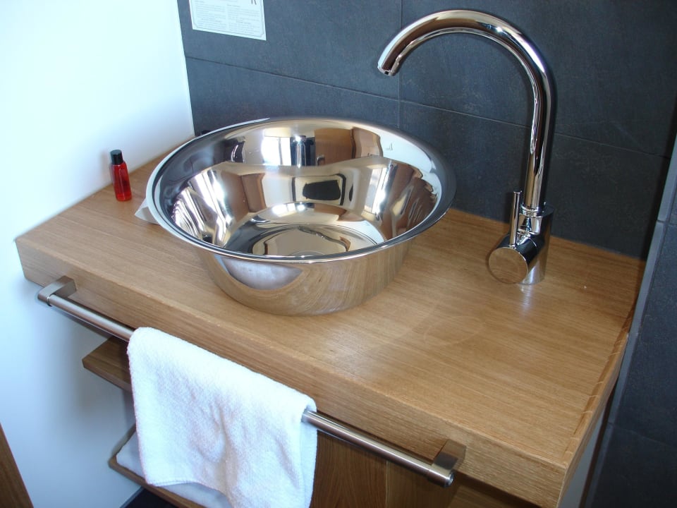 Waschen  Stadt-gut-Hotel Fronveste - Das Alte Knasthaus