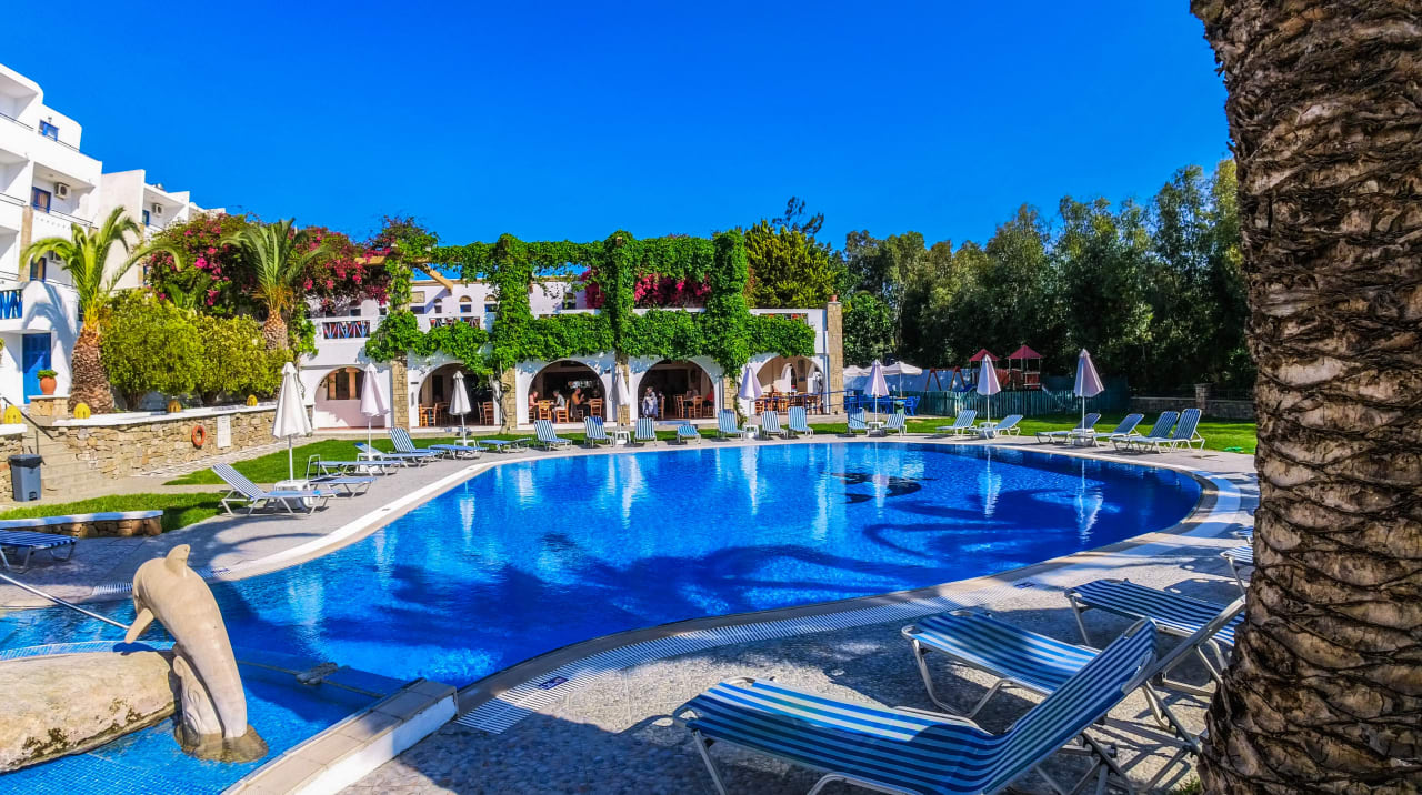 Pool Ekaterini Hotel