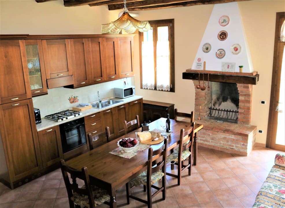 Zimmer Agriturismo Millefiori La Corte delle Rose