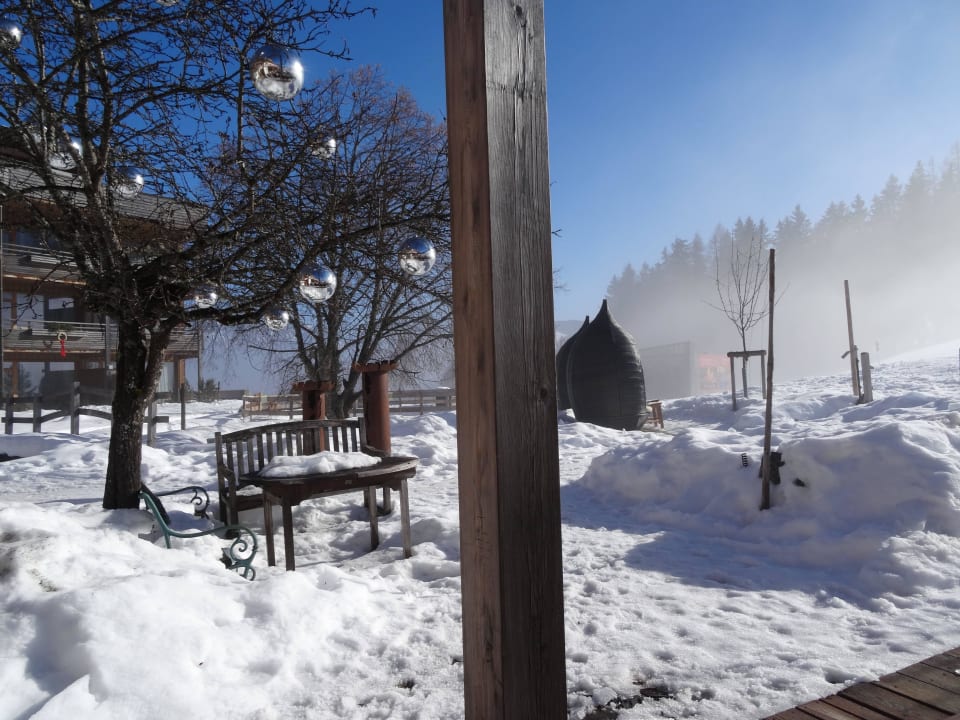 Von der Terrasse aus Holzhotel Forsthofalm
