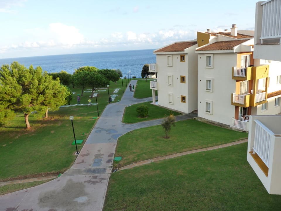 Minigolfanlage blau punta reina