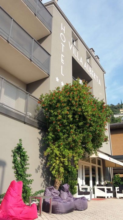 Außenansicht Hotel Villa Alberta