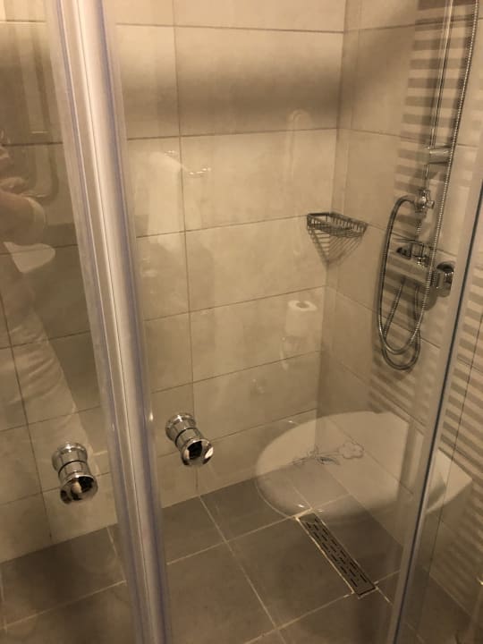 Zimmer Seaden Valentine Resort & Spa