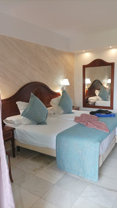 Zimmer R2 Rio Calma Hotel & Spa & Conference