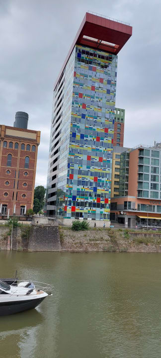 Außenansicht INNSiDE by Meliá Düsseldorf Hafen
