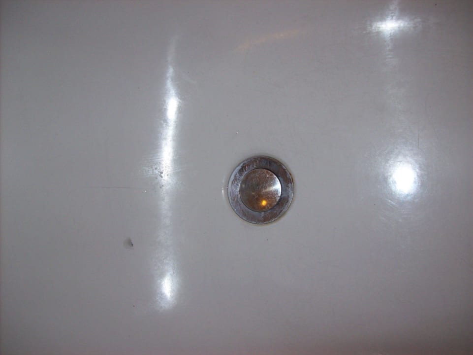 Der Abfluss ibis Styles Hotel Paris Gare de l'Est Château Landon