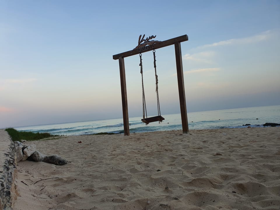 Strand Hotel Viva Dominicus Beach by Wyndham - All Inclusive Resort