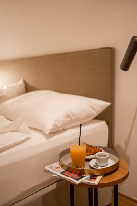 Zimmer Kuntino Suites