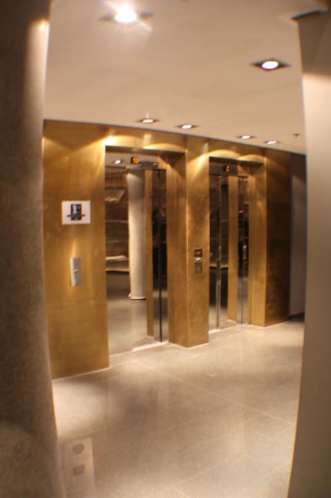 Aufzüge Mövenpick Hotel Hamburg