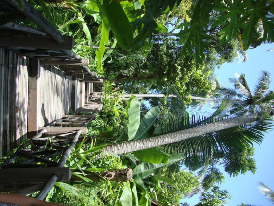 Weg durch die Anlage Marina Phuket Resort