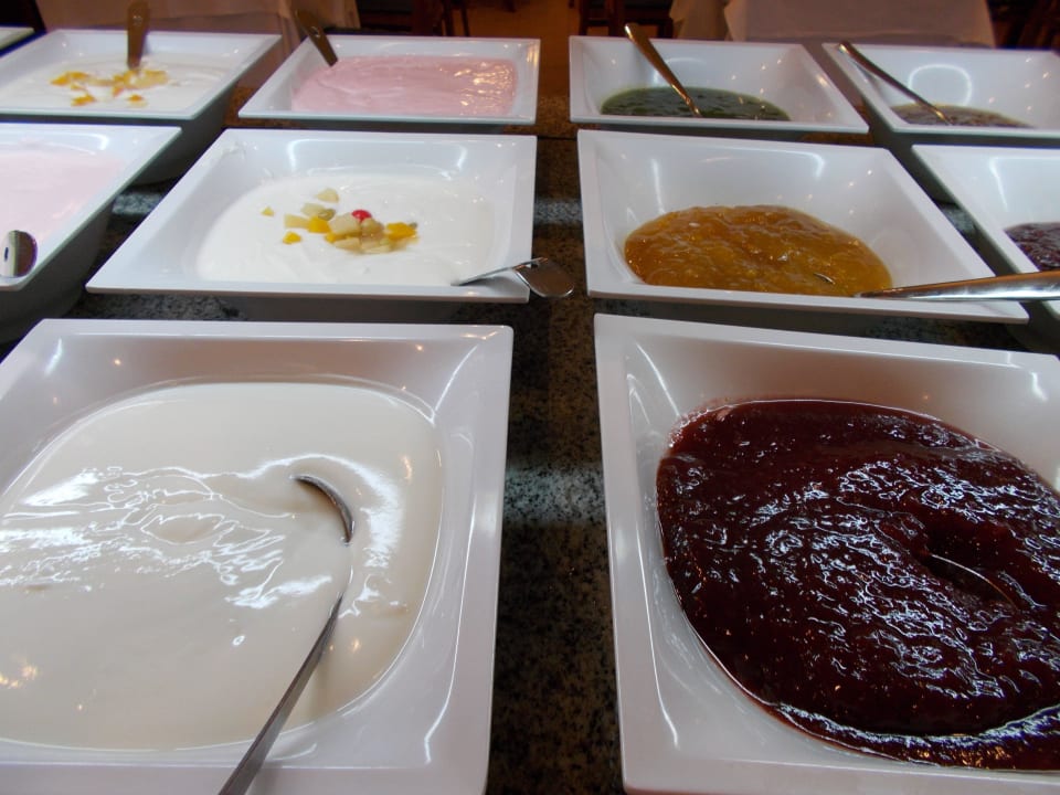 Frühstück im Hauptrestaurant Hotel Riu Chiclana
