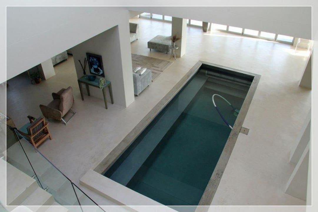 Blick innen vom 1. Stock Ibitshi Guestlodge