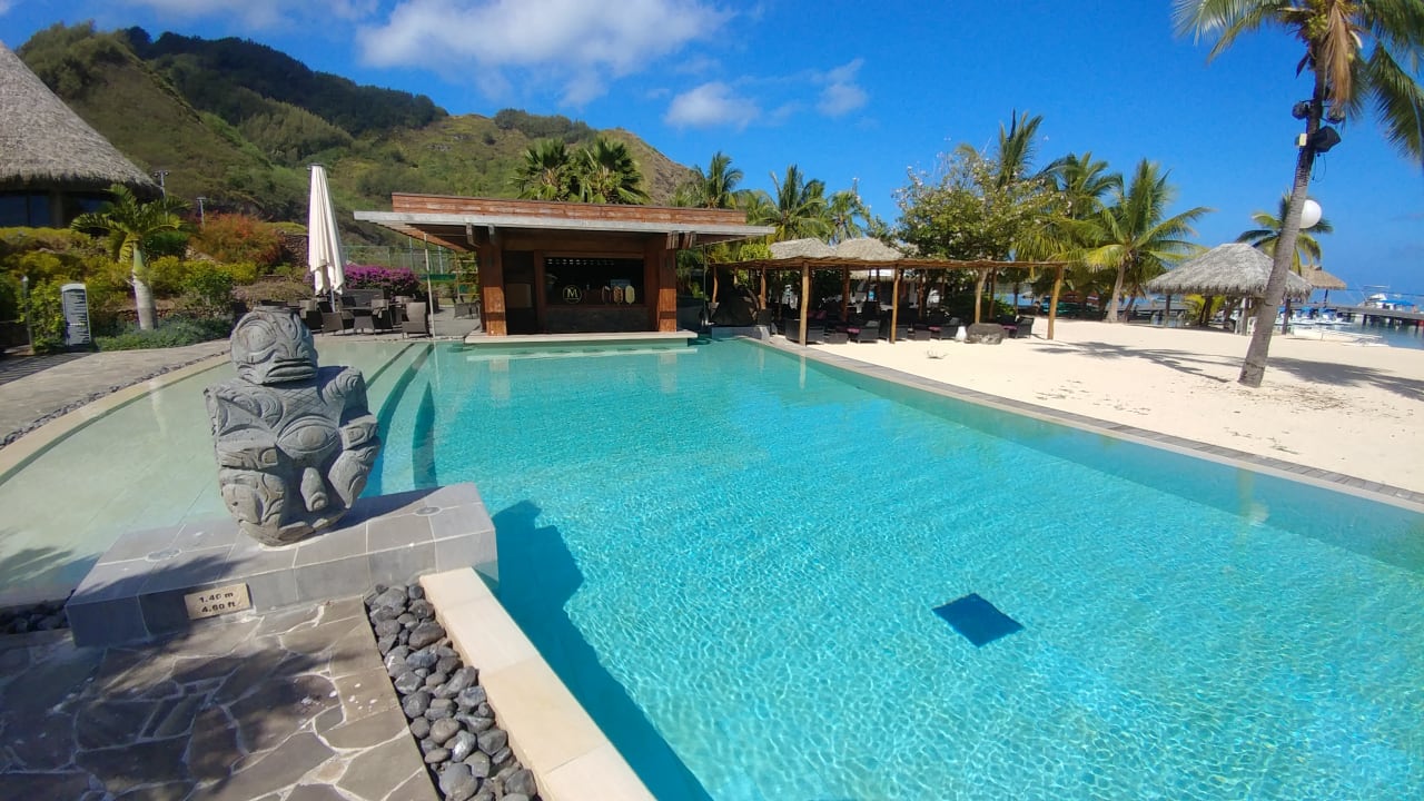 Pool Hotel Intercontinental Resort & Spa Moorea