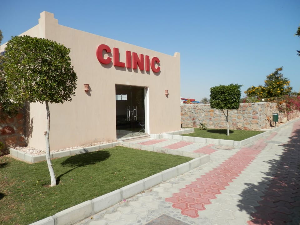 Arzt Three Corners Sea Beach Resort