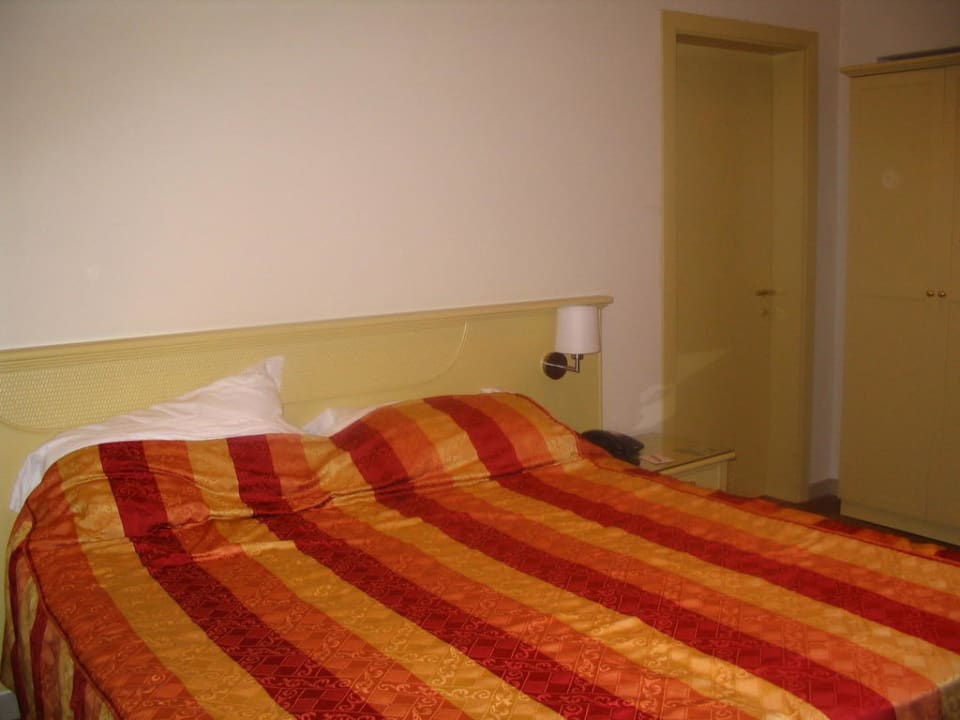 Schlafraum Hotel Bologna