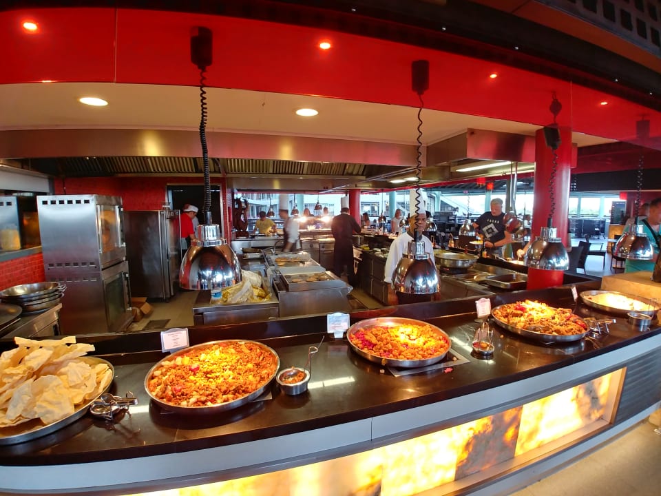 Gastro Limak Lara Deluxe Hotel & Resort