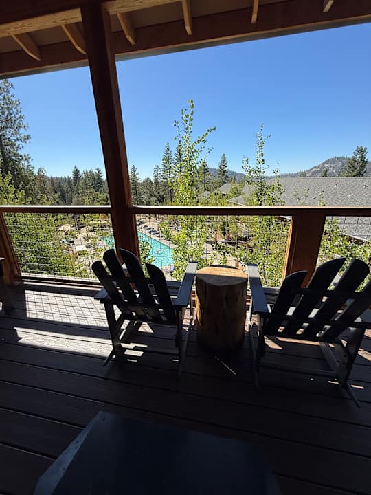 Ausblick Rush Creek Lodge and Spa at Yosemite